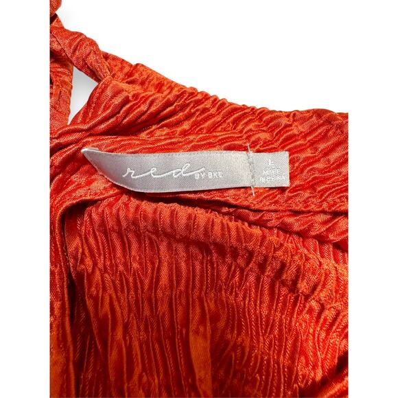 Red by BKE Burnt Orange Crinkle Batwing Sleeve Blouse Size Large - Picture 6 of 8